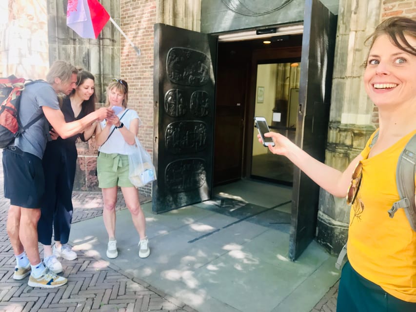 Outside Escape Amsterdam with your friend(s) and have fun! - What the day feels like in practice