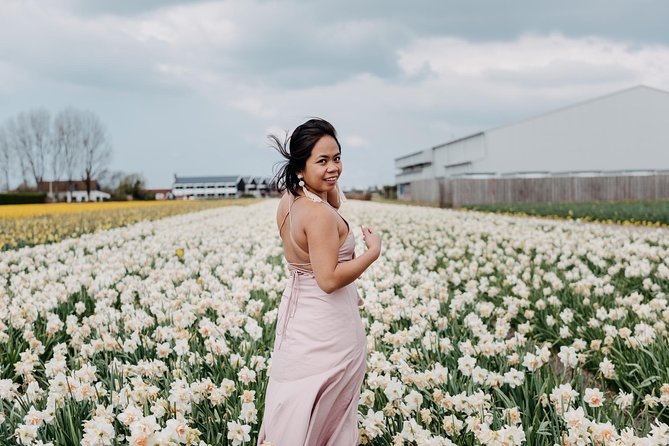 Personal Travel and Vacation Photographer Tour in Amsterdam - Is $220.21 good value for up to four people?