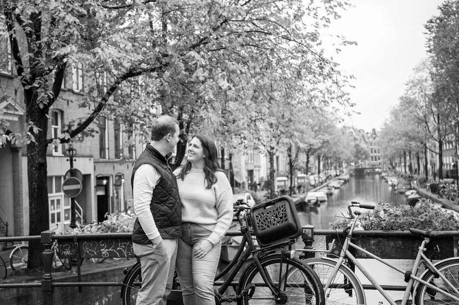 Photoshoot in or around Amsterdam - Starting at the Amstel and nearby canals