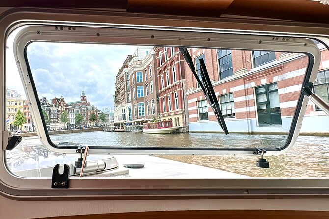 Private All-Inclusive Cruise with Captain - A Quiet Ride on the Electric Drift Away