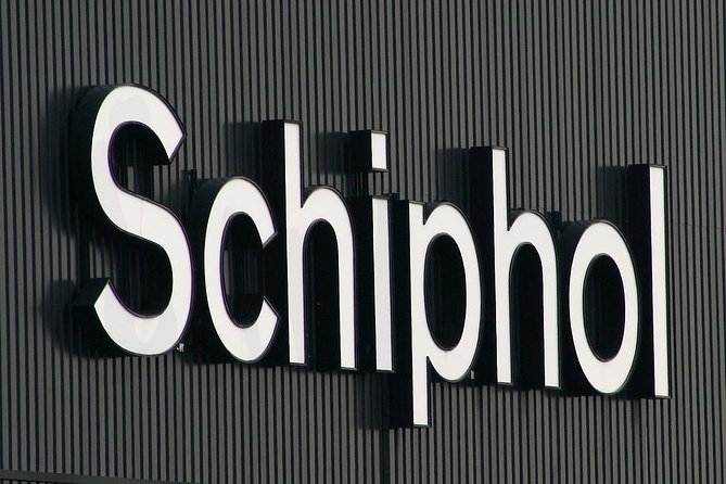 Private Amsterdam Departure Transfer to AMS Schiphol Airport - How the pickup works at your Amsterdam address
