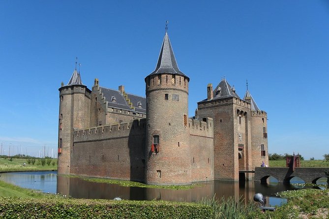 Private day trip to the Dutch castles from Amsterdam - Who will enjoy this day most?