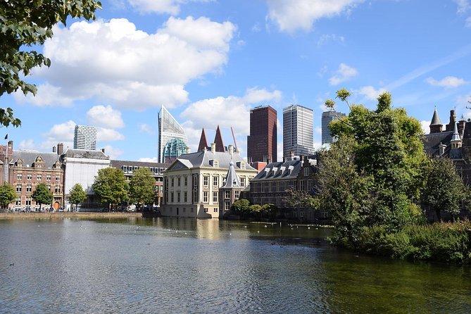 Private Delft and The Hague Tour incl. Madurodam from Amsterdam - Three Dutch highlights in six hours