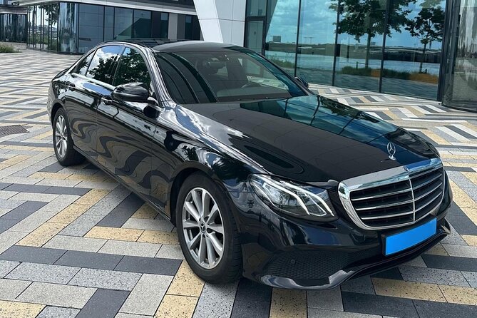 Private Departure Transfer: Schiphol Airport Amsterdam - Booking Timing, Changes, and Cancellation