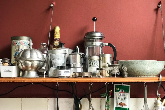 Private Dutch Pancake Cooking Class in an Amsterdam Canal Home - Entering Fusina’s canal home near Amstel 264