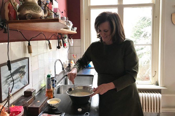 Private Dutch Pancake Cooking Class in an Amsterdam Canal Home - Booking advice before you commit
