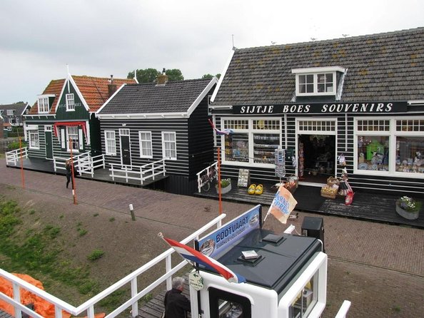 Private Excursion to Zaanse Schans, Edam, Volendam and Marken - Edam: a quiet change of pace