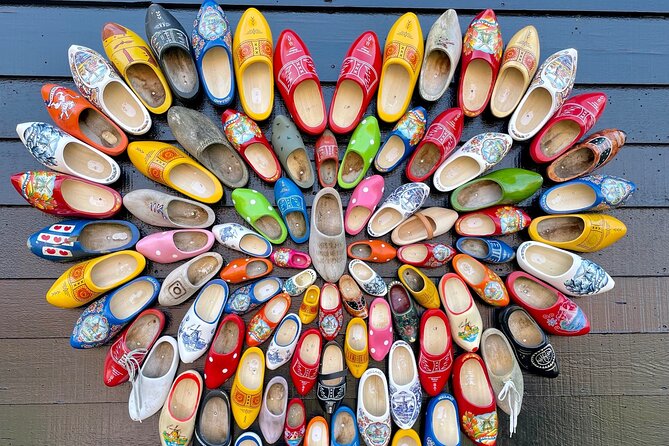 Private Guided Half Day Tour in Zaanse Schans from Amsterdam - Seeing how Dutch clogs are made