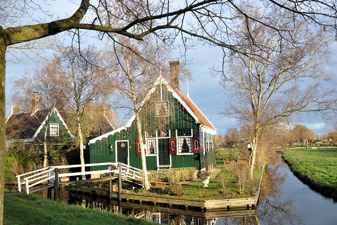 Private Guided Half Day Tour in Zaanse Schans from Amsterdam - Walking the dike beside the River Zaan