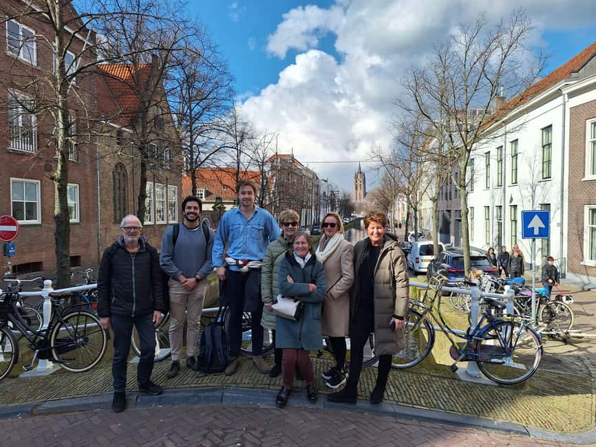 Private half-day Delft and The Hague tour - Starting in Delft: canals, streets, and the Golden Century