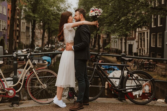 Private Love Story Photowalk Experience - Who will get the most from this experience?
