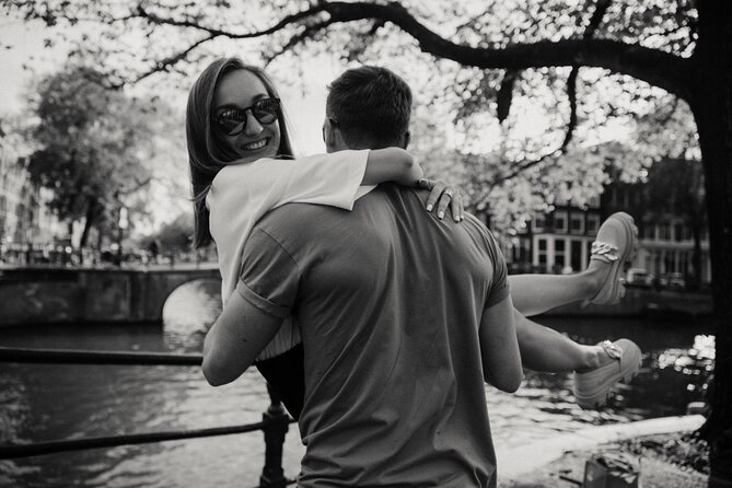 Private Love Story Photowalk Experience - The Jordaan adds a softer final setting