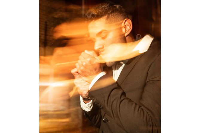 Private Photo Session in Amsterdam - What Adrian Prieto adds to the hour