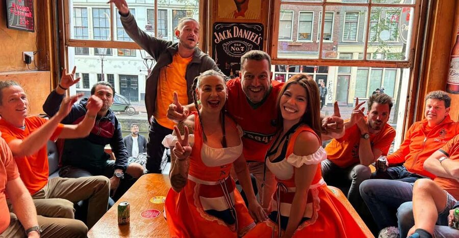 Private Red Light Tour City Center with Beer Maid Guide - Key Points to Know Before You Go
