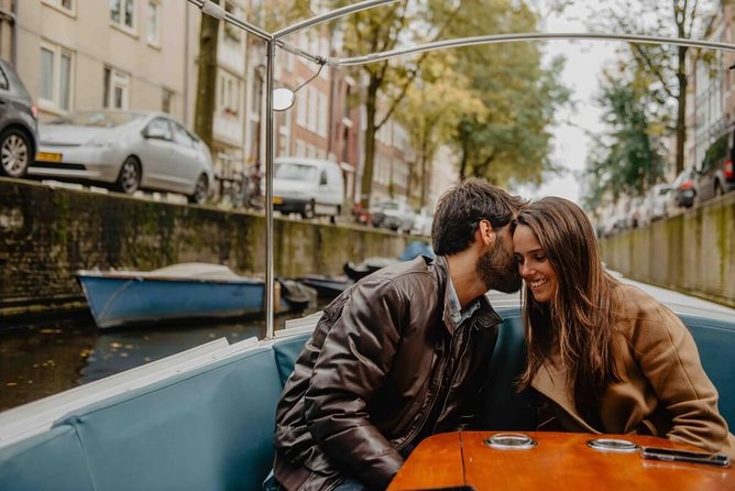 Private Romantic Canal Cruise Amsterdam with Bubbly and Snacks - Snacks, Prosecco, and the small details