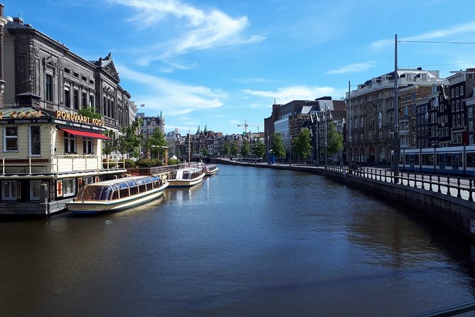 Private Tour: Amsterdam City Walking Tour and Canal Cruise - What private guiding adds