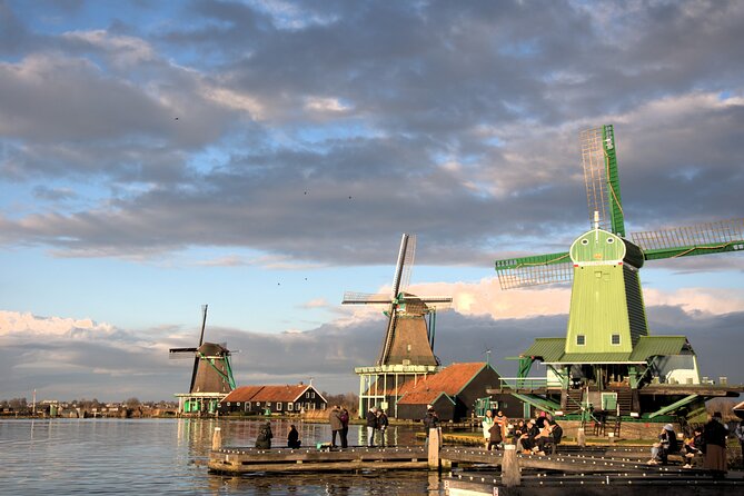 Private Tour to Zaanse Schans, Volendam, and Marken - Zaanse Schans: windmills, workshops, and old Dutch life