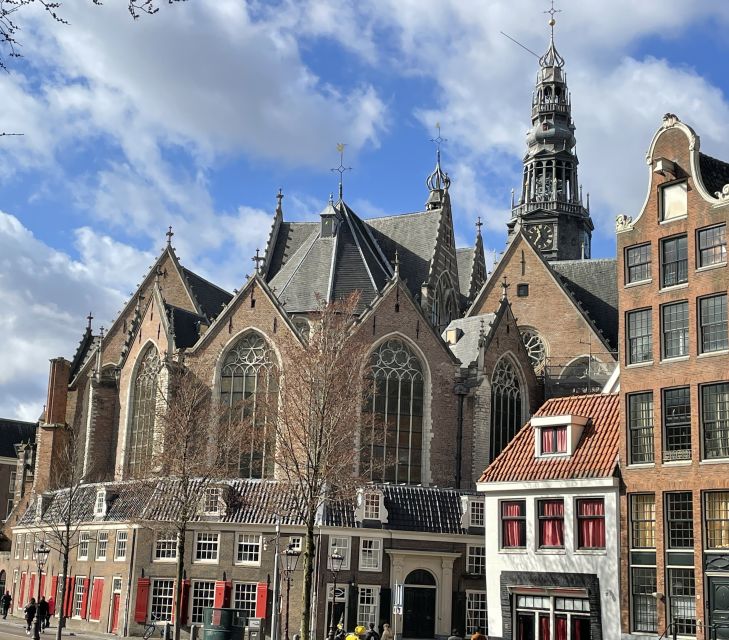 REDKULT: Red Light District & Historical City Center - Walking through the Red Light District with context