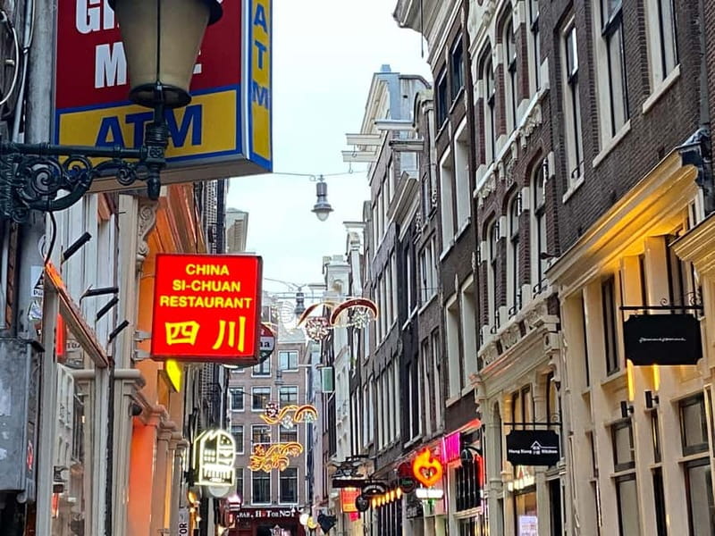 REDKULT: Red Light District & Historical City Center - Is $32 a fair price for 2.5 hours?