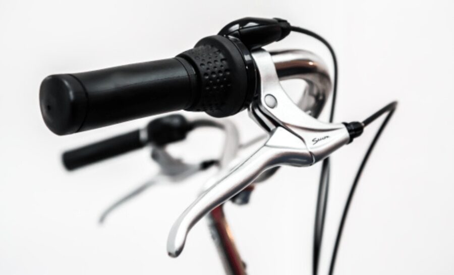Rent a bike in Amsterdam | 1, 2, 3+ hours - Riding through the center without losing your nerve