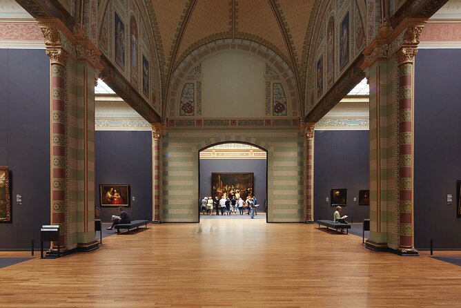 Rijksmuseum Amsterdam Private Guided Tour - Starting at Museumplein and Cobra Café