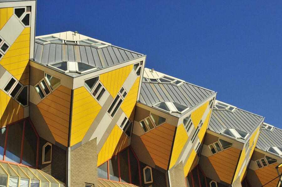 Rotterdam Architecture: Centre and South Bank with watertaxi - The South Bank, from port district to stylish neighborhood
