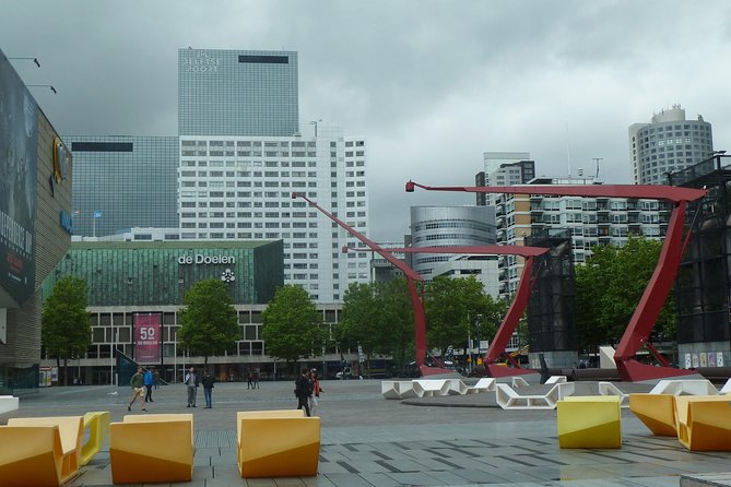 Rotterdam Architecture Highlights Walking Tour - Finishing at Boompjeskade and the Maas