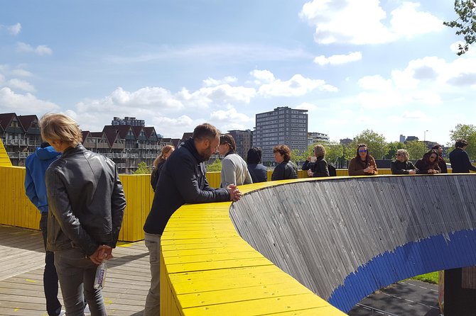 Rotterdam Bike Tour - all the Highlights - Centraal Station and the rebuilt city center
