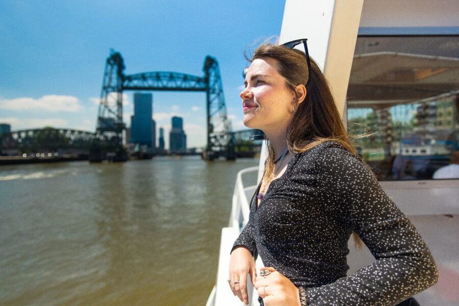 Rotterdam: Harbor Cruise with Live Guide - The SS Rotterdam and Hotel New York