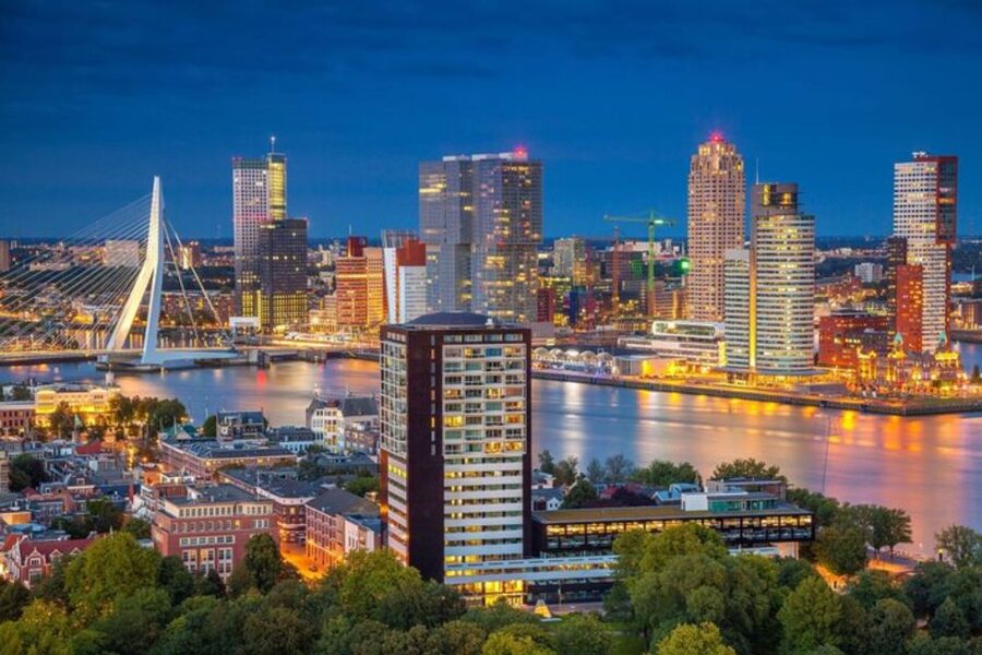Rotterdam: Private Custom Walking Tour with Local Guide - Key points at a glance
