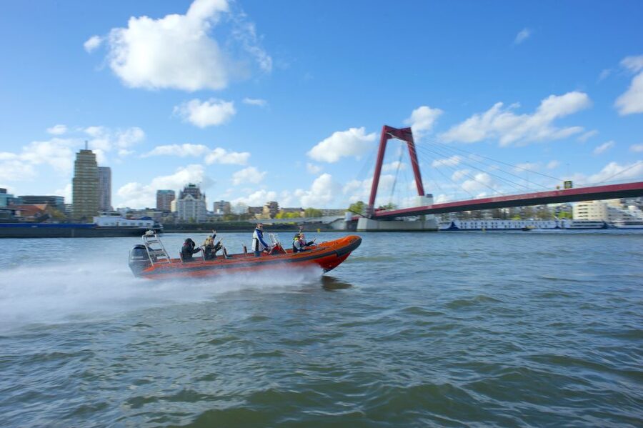 Rotterdam: Private Maas River Speedboat Cruise - The Maas Opens Up Near Waalhaven