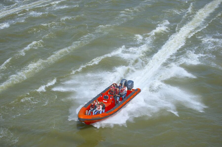 Rotterdam: Private Maas River Speedboat Cruise - What the Speed Feels Like