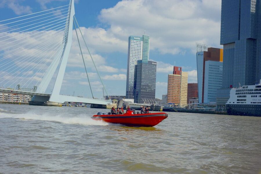 Rotterdam: Private Maas River Speedboat Cruise - Who Will Enjoy This Most?