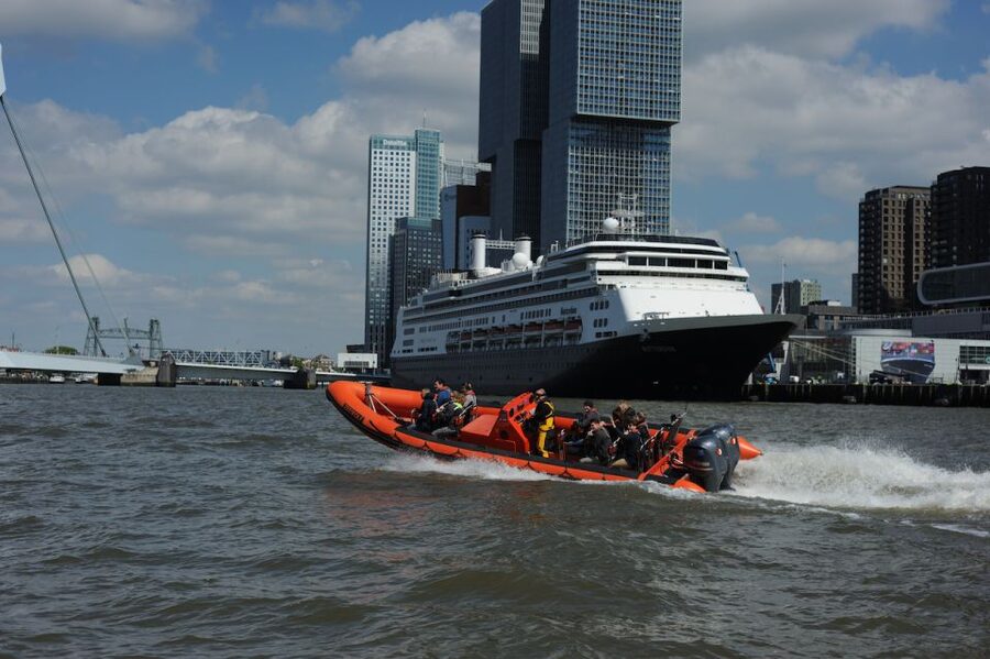 Rotterdam: RIB Speedboat Sightseeing Cruise - Is $54 good value?