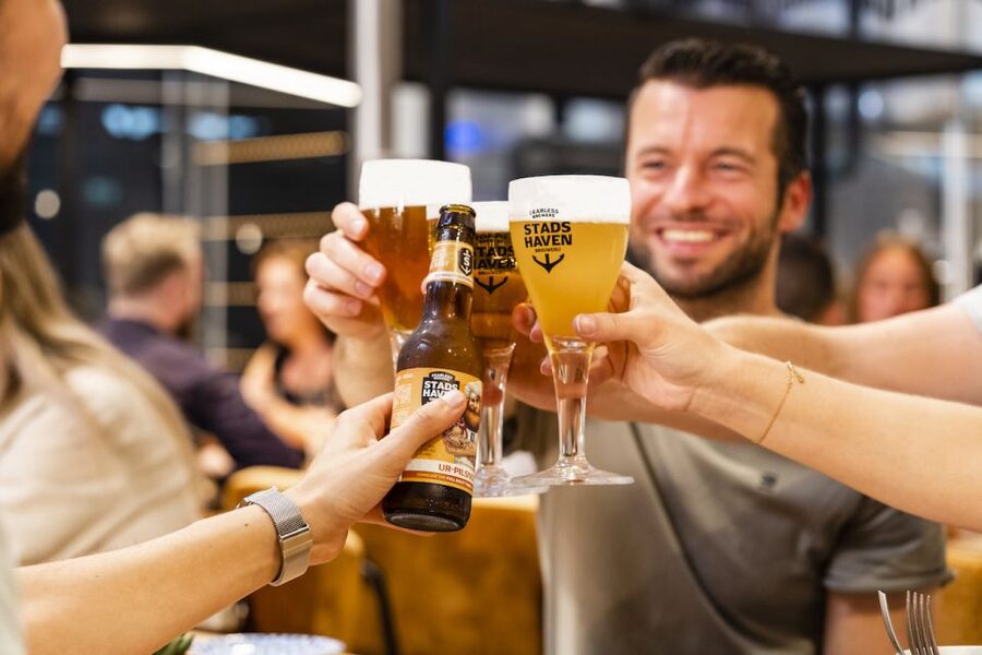 Rotterdam: Stadshaven Brewery Tour with Beer Tastings - The brewing story and the brewery’s future plans