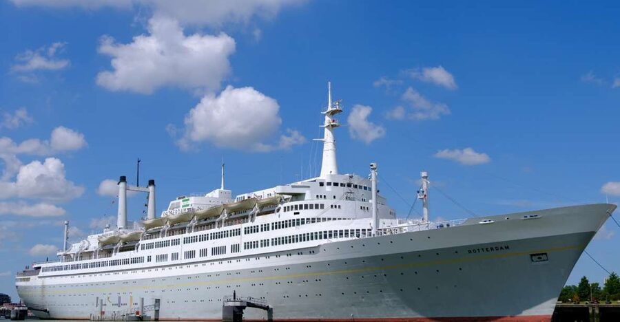 Rotterdam: Steamship Rotterdam Audio Tour Entry Ticket - A ship with a story you can walk through