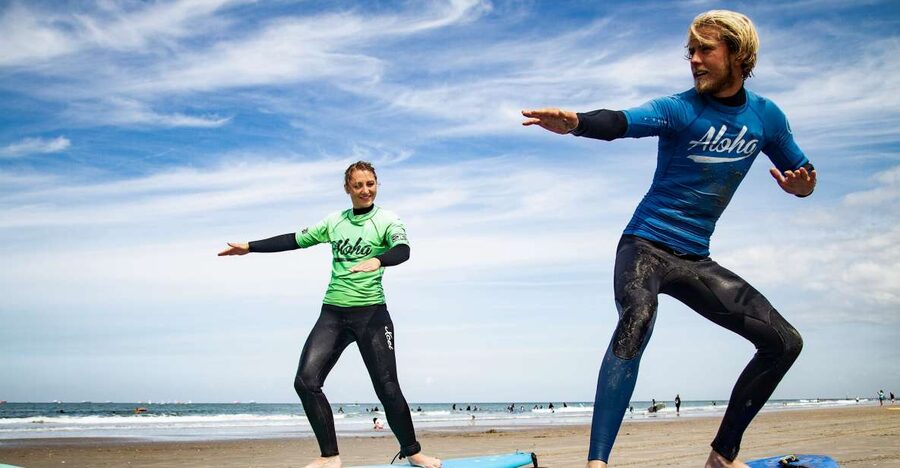 Scheveningen Beach: 2-Hour Surf Experience for Adults - The first part of the lesson: safety and surf basics