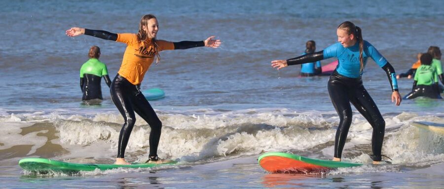 Scheveningen Full-day Surfing lessons with Lunch - Starting your day at Aloha Surf School