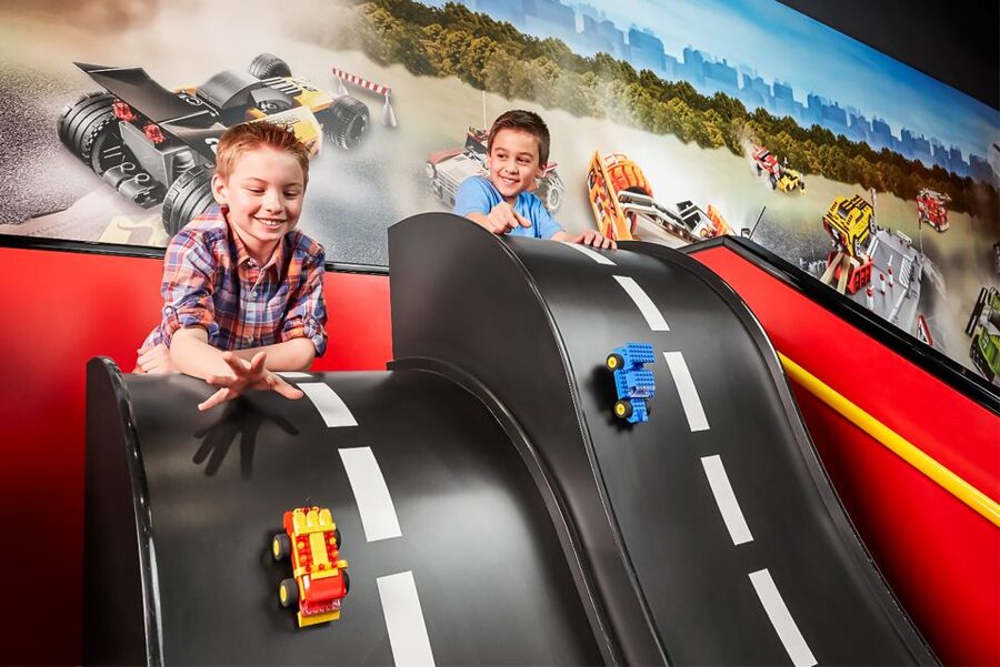 Scheveningen: LEGOLAND® Discovery Centre Entry Ticket - MINILAND puts The Hague in LEGO