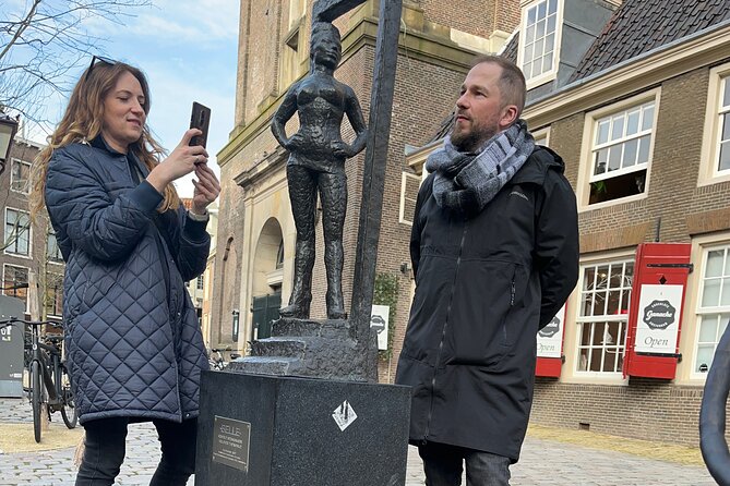 Self Guided City Tour in Amsterdam - Amsterdam Tulip - What the digital material adds