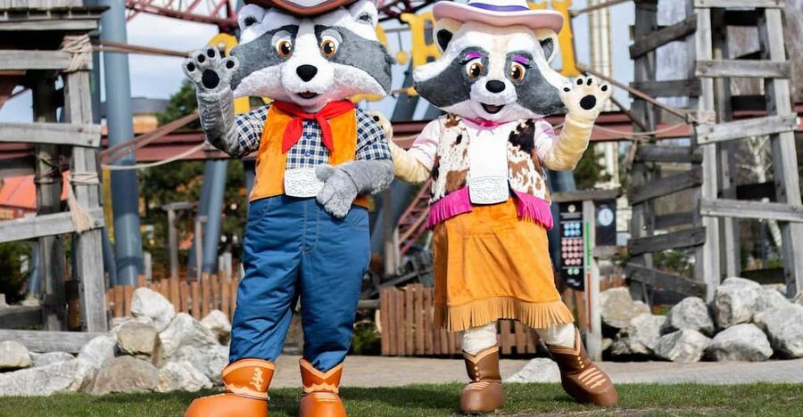 Slagharen: Dayticket Themepark & Resort Slagharen - Jules Adventureland adds a different kind of theme