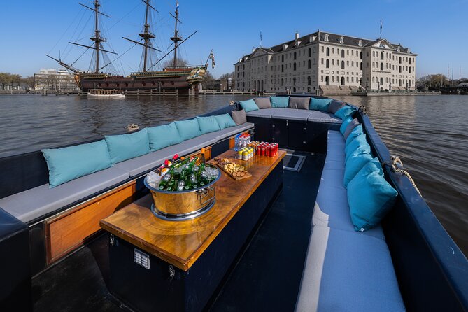 Small-Group Luxury Canal Cruise with Local Skipper - Starting at Singel 250
