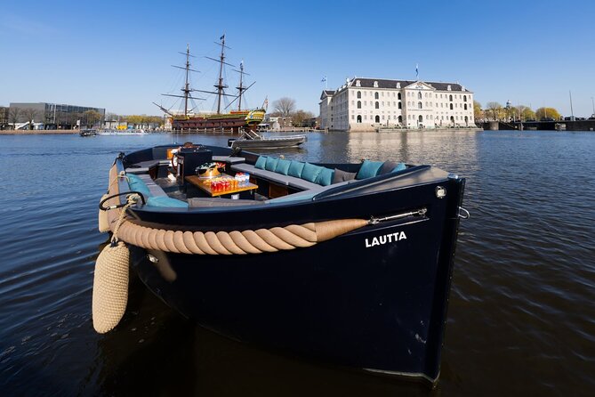 Small-Group Luxury Canal Cruise with Local Skipper - The character of Amsterdam’s historic canals