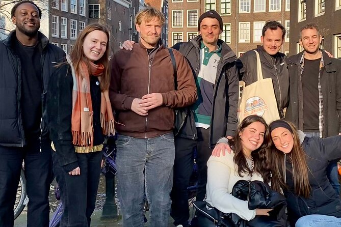 Small Group Tour: Van Gogh Museum Entry Included - What the guides add to familiar masterpieces