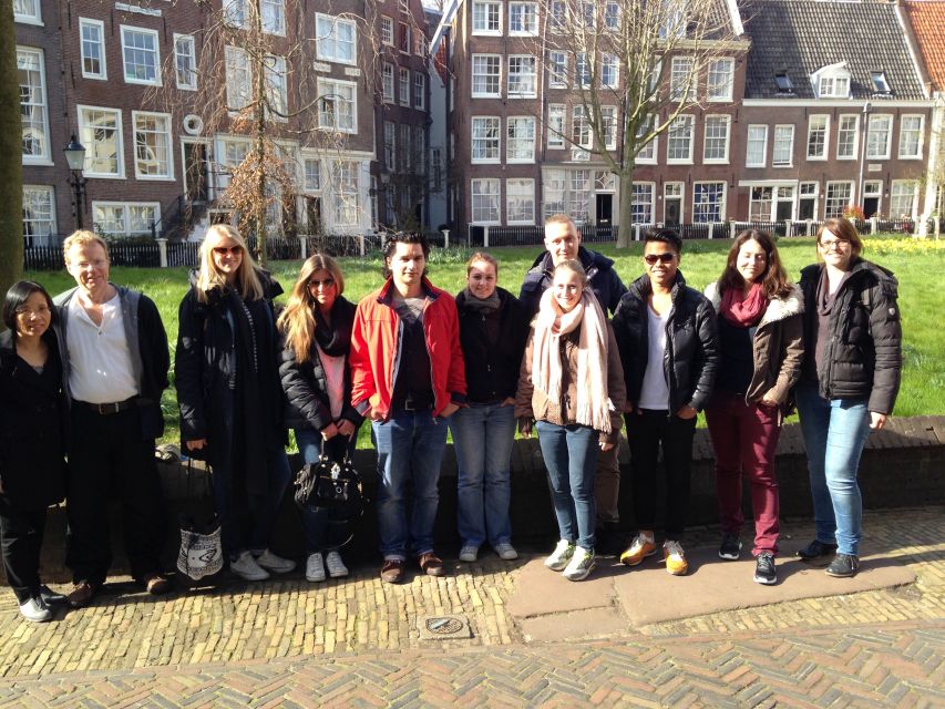 Sprechen Sie Gras? German Tour of Amsterdam's Coffeeshops - Reguliersdwarsstraat and the optional Red Light District walk