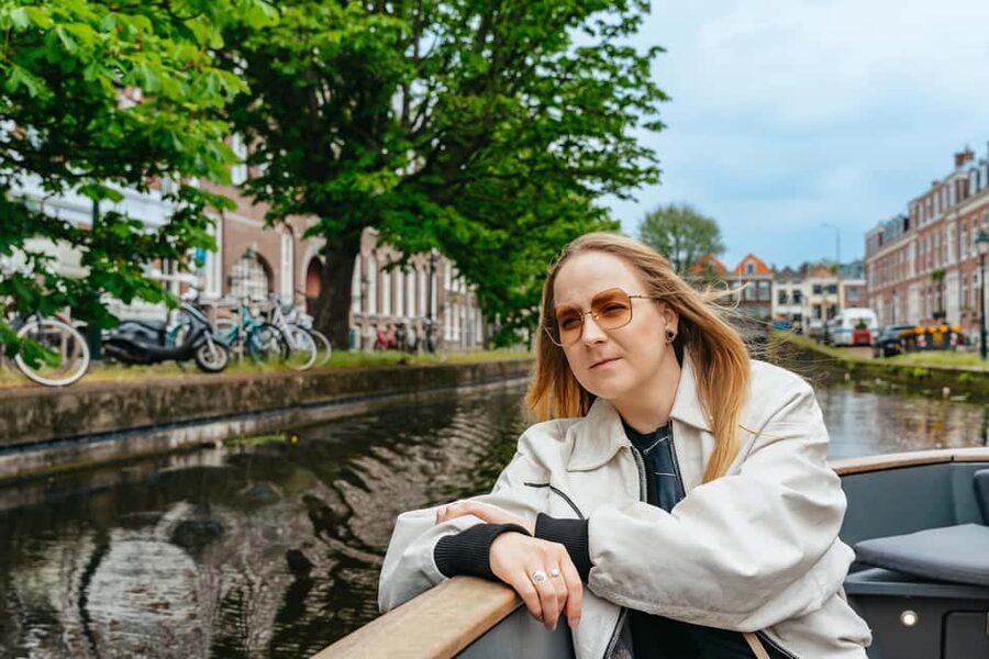 The Hague: Canal Cruise with music from local artists - Weather, seating, and what to bring