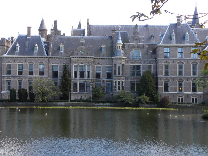 The Hague: Old City Private Walking Tour - Key points to know before booking