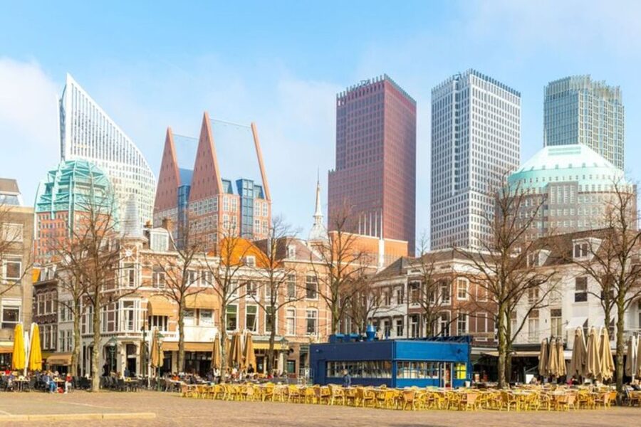 The Hague: Private Custom Walking Tour With A Local Guide - Why a private walk makes sense in The Hague