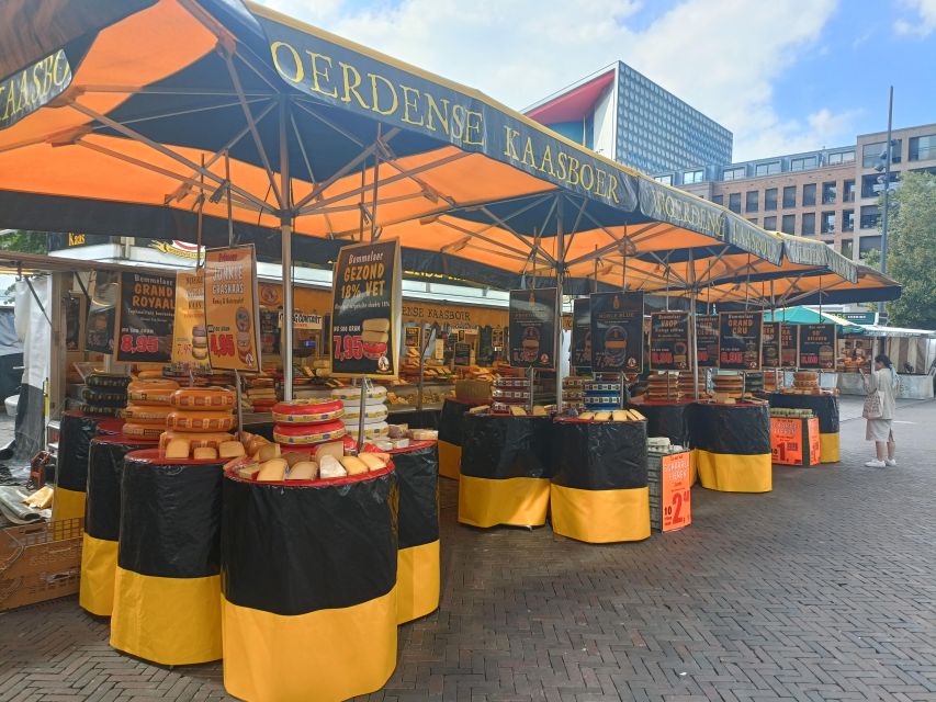 Utrecht - Food Tour: Try out 6 dutch bites - A former hidden church on the Oudegracht