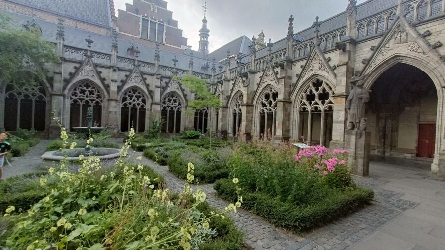 Utrecht: Guided Highlights Walking Tour - The Utrecht highlights that matter most